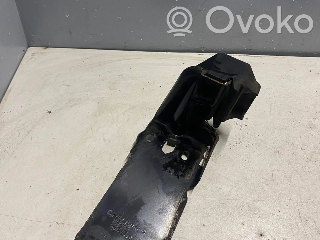 Radiator mount bracket   7117811,23781010,H260BD4Z