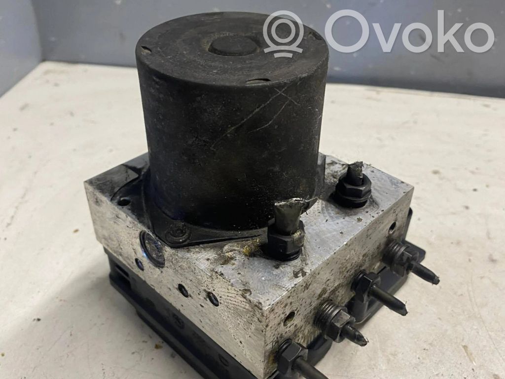BMW 5 E60 E61 ABS Pump 