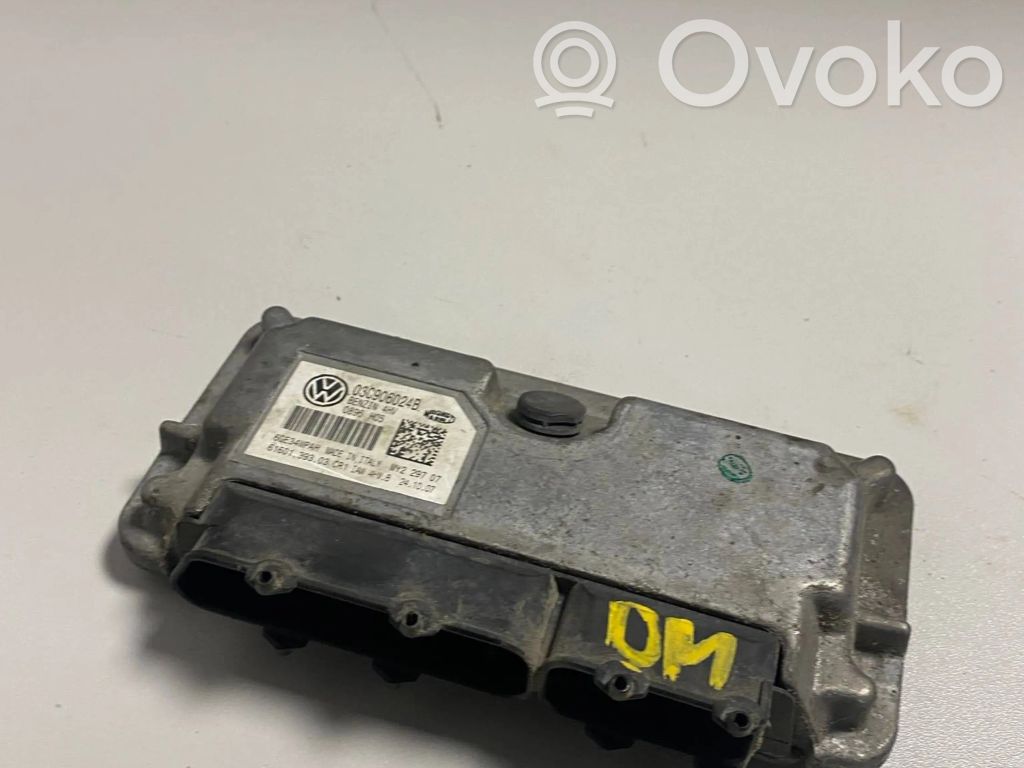 Skoda Fabia Mk2 (5J) Unitate/modul de control motor 
