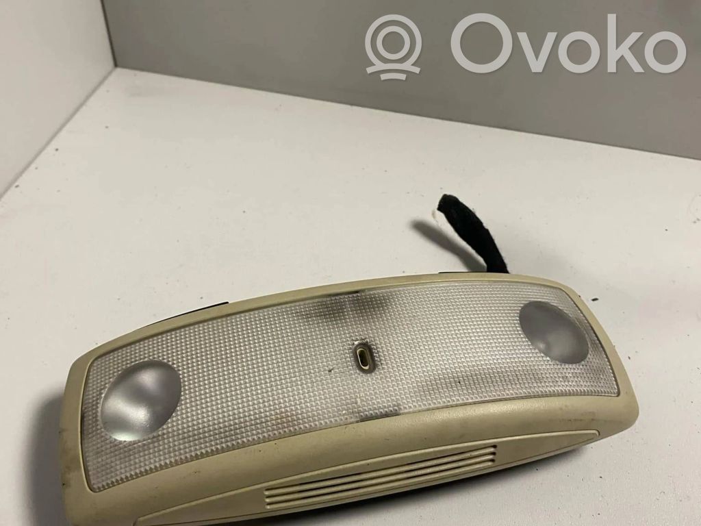 Volvo V70 Lampă scaun spate 