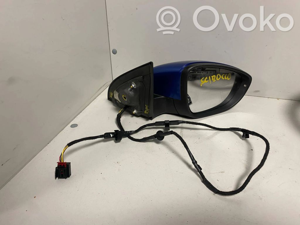 Volkswagen Scirocco Front door electric wing mirror 
