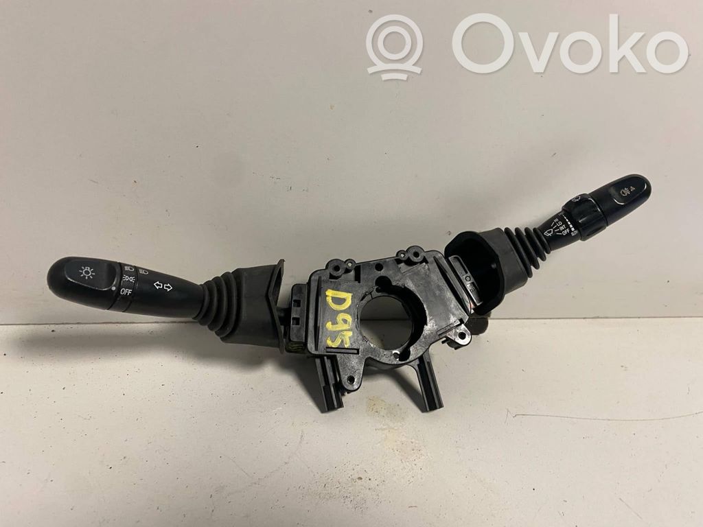 Chevrolet Lacetti Wiper turn signal indicator stalk/switch 