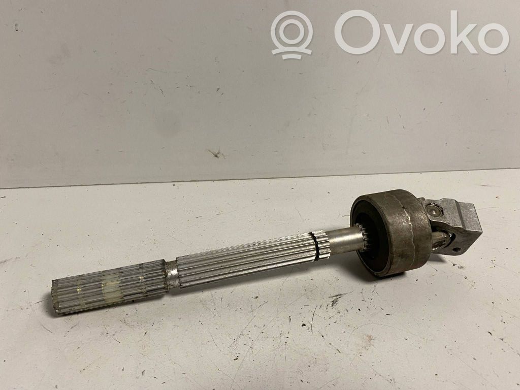 BMW 5 E60 E61 Stūresrata ass krustsavienojums 