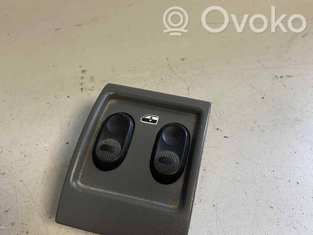 Chrysler PT Cruiser Electric window control switch 