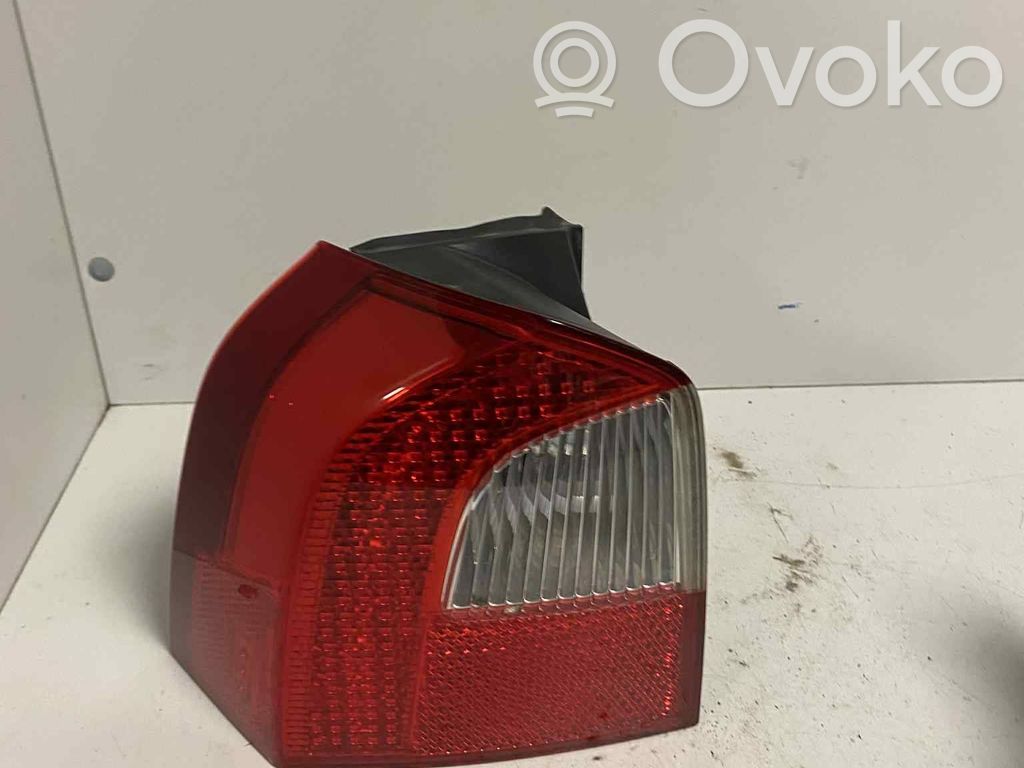 Lampa tylna   30698983,164407