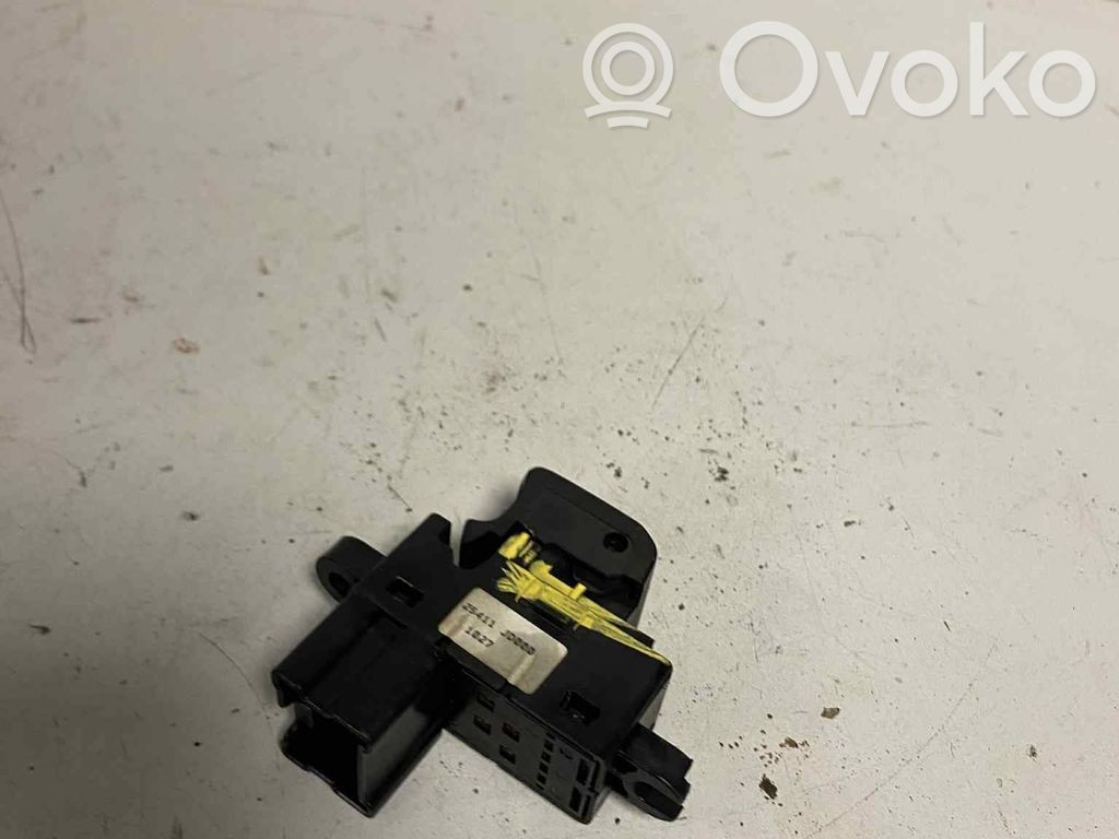 Nissan Qashqai Electric window control switch 