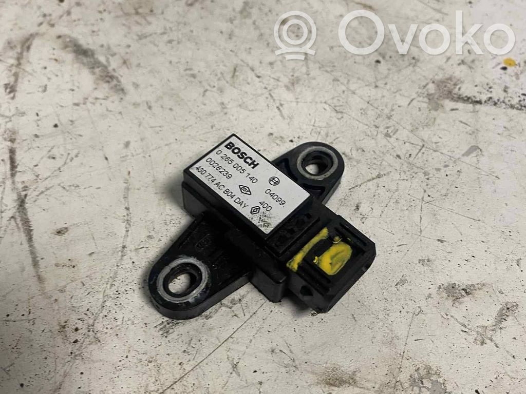 Renault Kangoo I Airbagsensor Crashsensor Drucksensor 