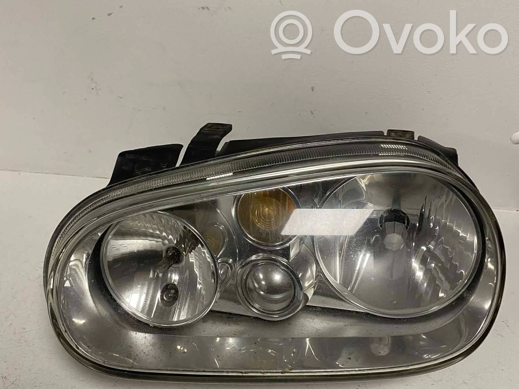 Volkswagen Golf IV Lampa przednia 