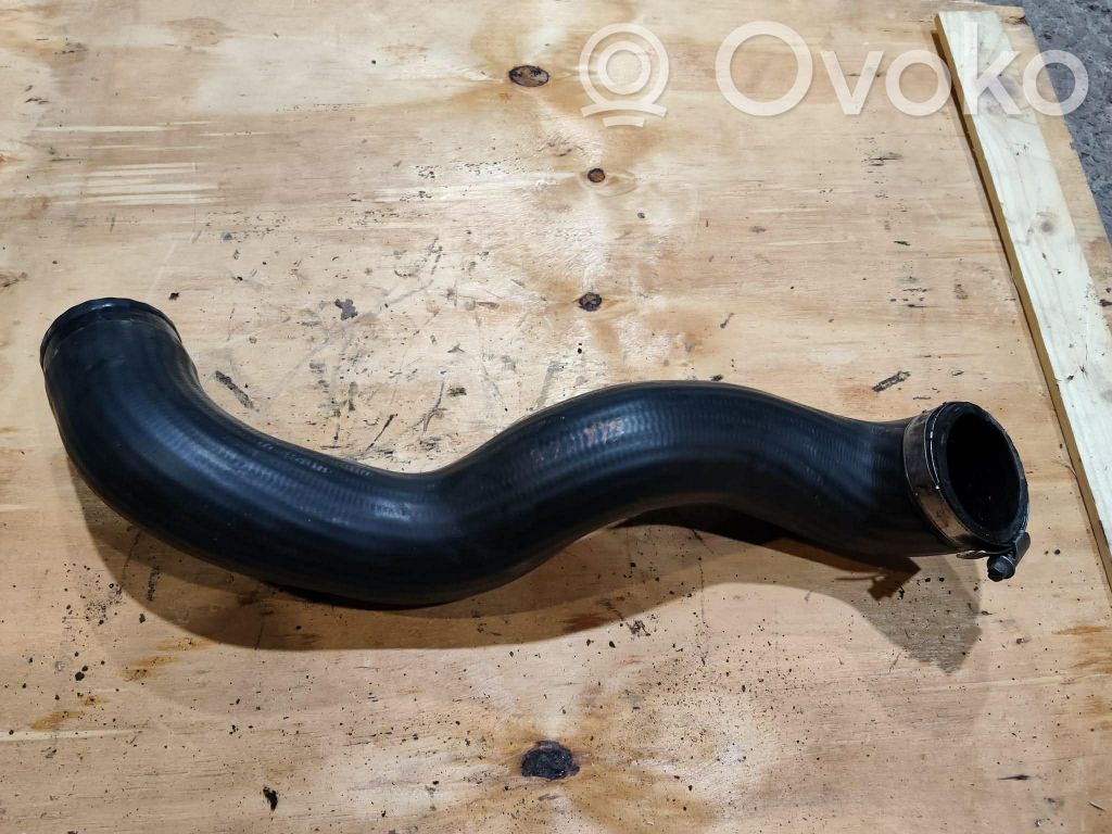 Volvo V70 Tubo flessibile intercooler 
