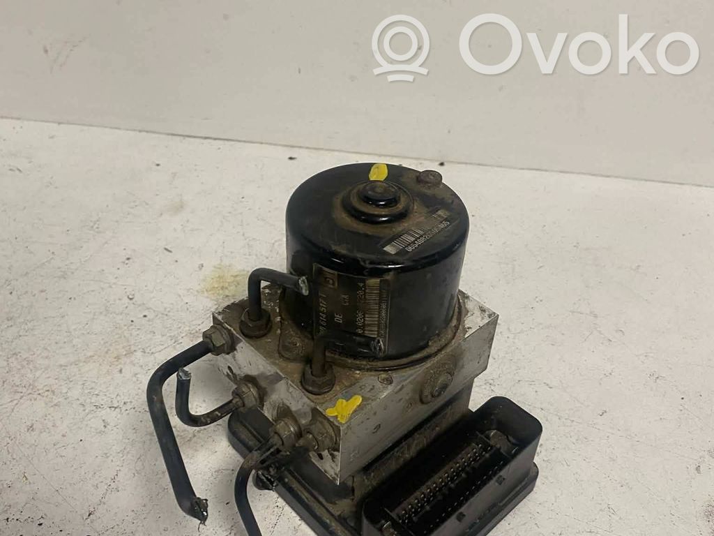 Volkswagen Golf V Bomba de ABS 