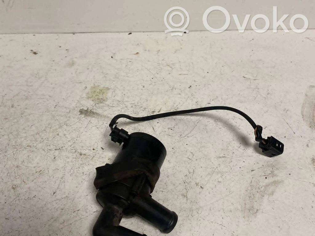 Volkswagen Caddy Pompa elettrica dell’acqua/del refrigerante ausiliaria 