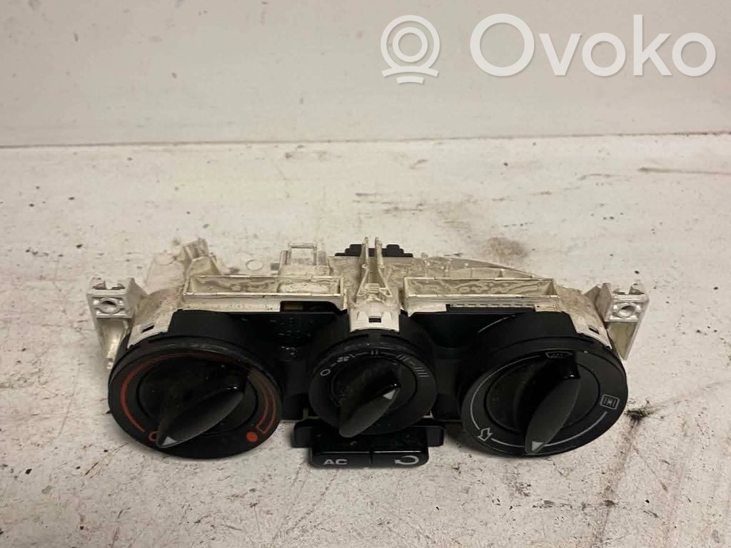 Seat Leon (1M) Climate control unit 