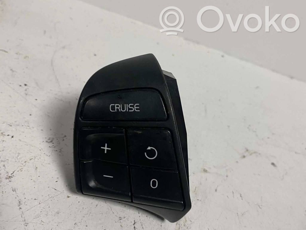 Volvo V50 Stūres pogas / slēdži 