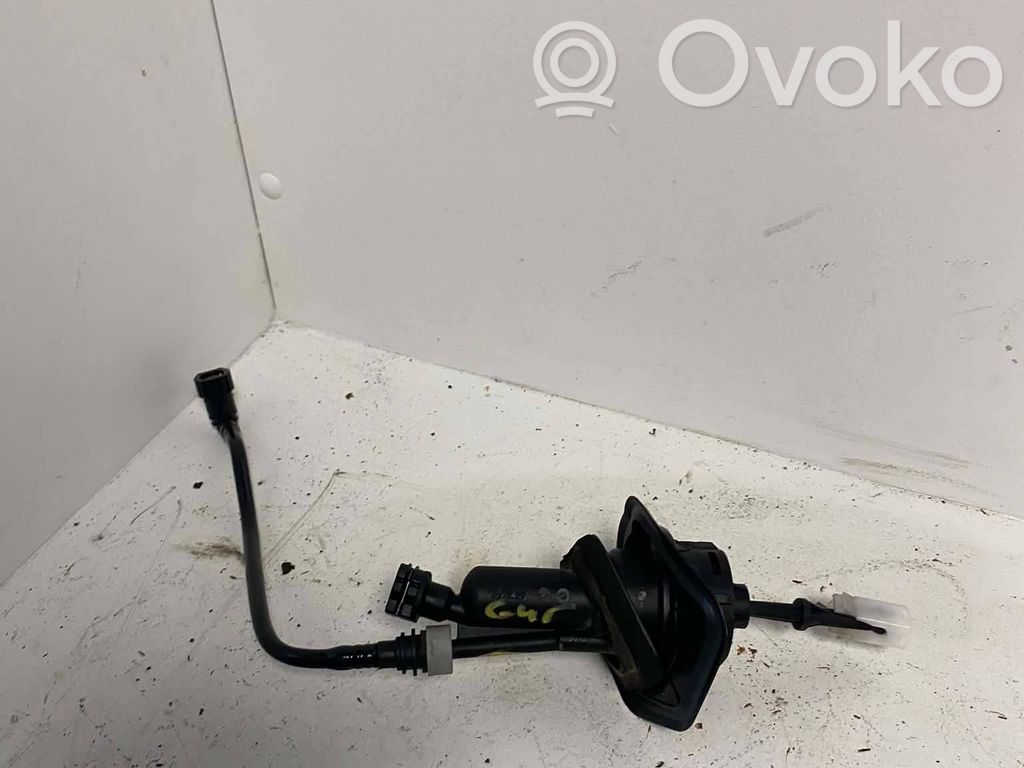 Volvo V50 Cilindro maestro de embrague 