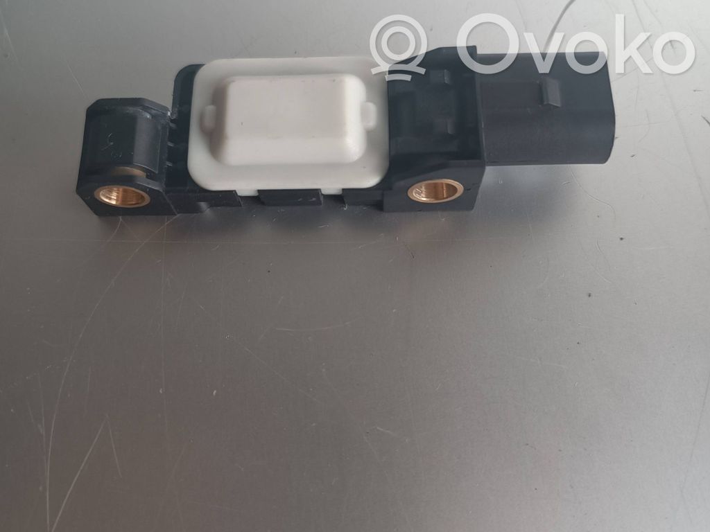 Airbag deployment crash/impact sensor   4B0959643E,0232H212E9QZ
