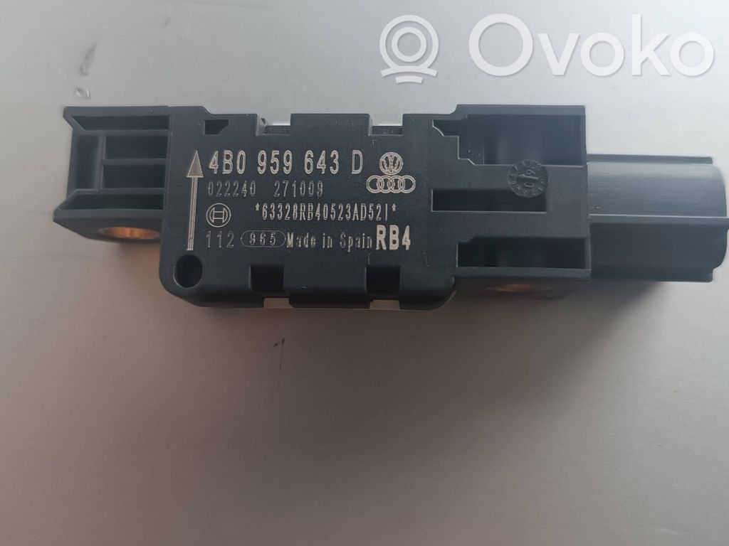 Airbag deployment crash/impact sensor   4B0959643D,022240,271009