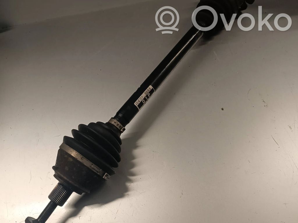 Priekšējā pusass   4E0407271P