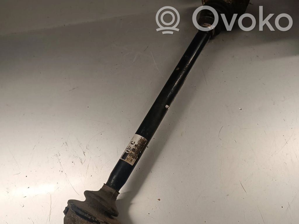 Takavetoakseli   4E0501203C