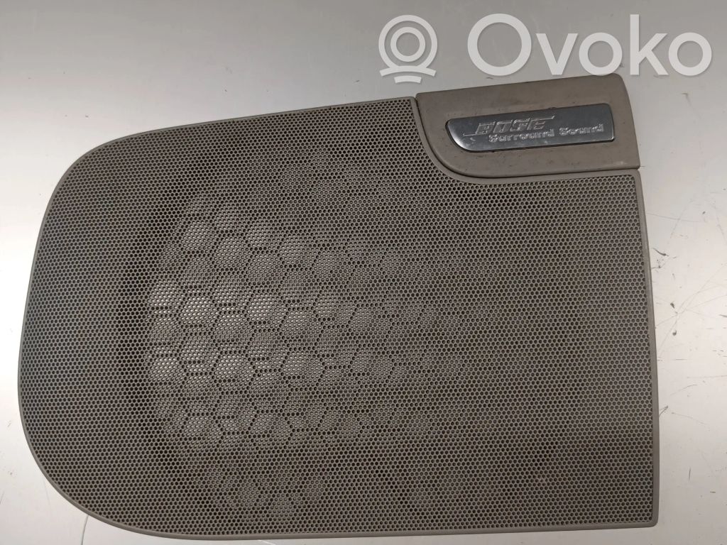 Etuoven kaiuttimen kehys   4E0035406