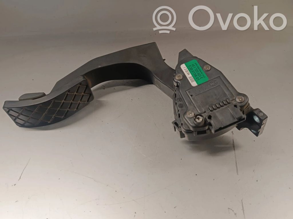 Pédale d'accélérateur   4E1723523E,F30015601,6PV00802642