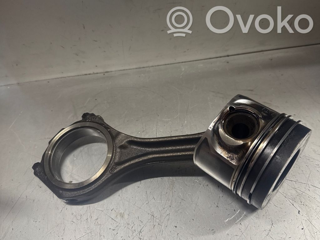 Piston with connecting rod   059AA