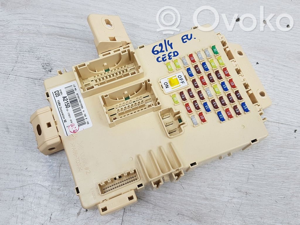 KIA Ceed Fuse module 
