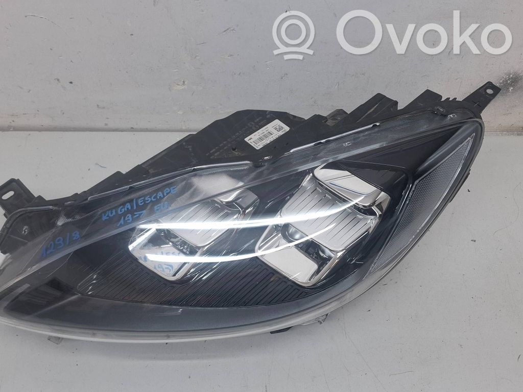 Ford Kuga III Scheinwerfer 