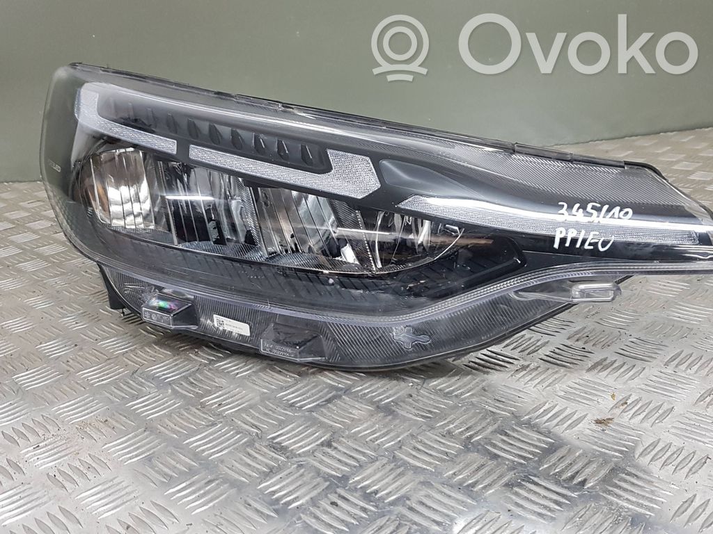Ford Transit Custom Headlight/headlamp 