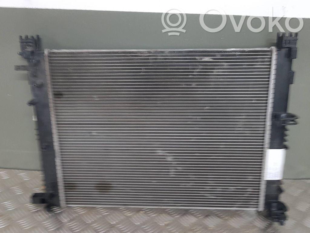 Dacia Sandero Coolant radiator 