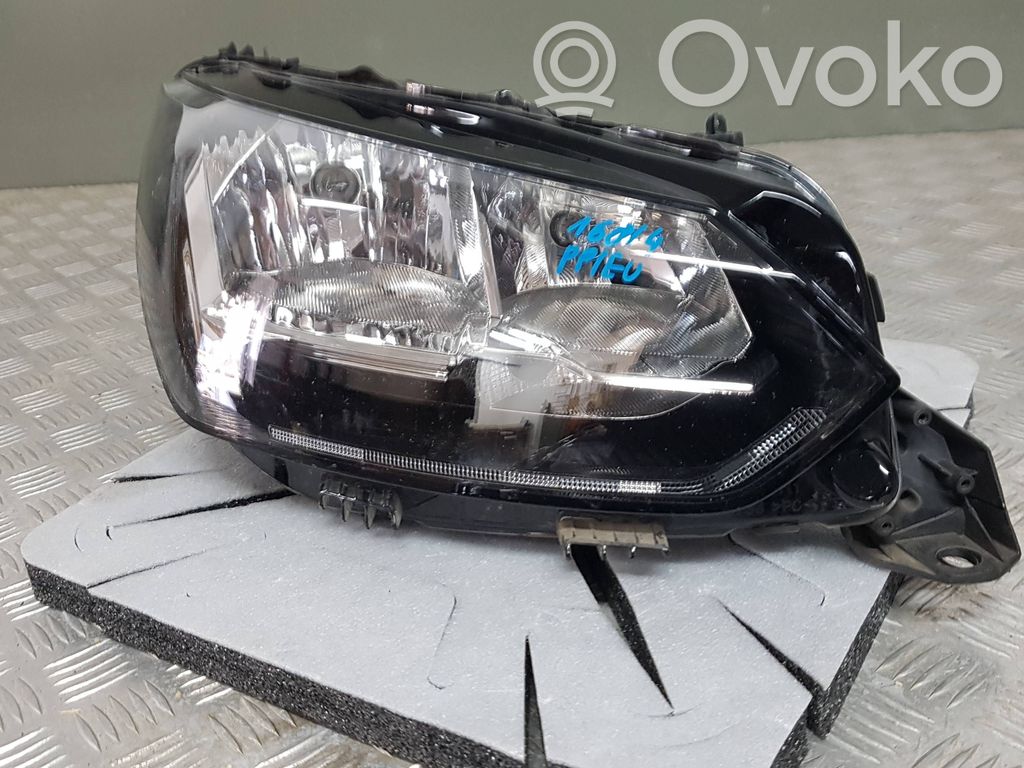 Peugeot 208 II Lampa przednia 