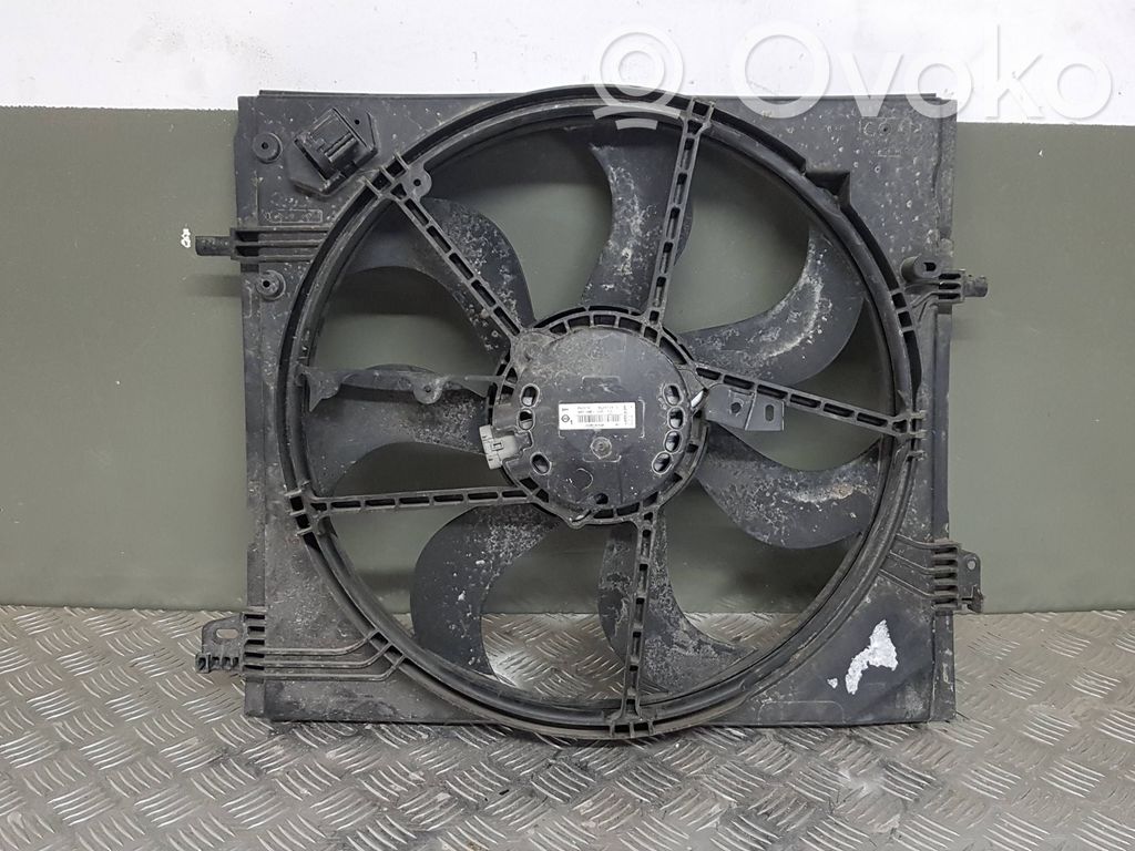 Nissan Qashqai Elektrisks radiatoru ventilators 
