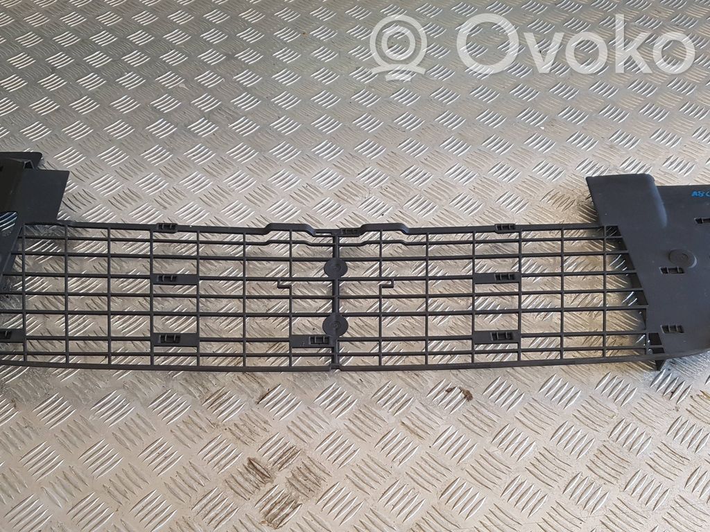 Renault Master III Rejilla superior del radiador del parachoques delantero 