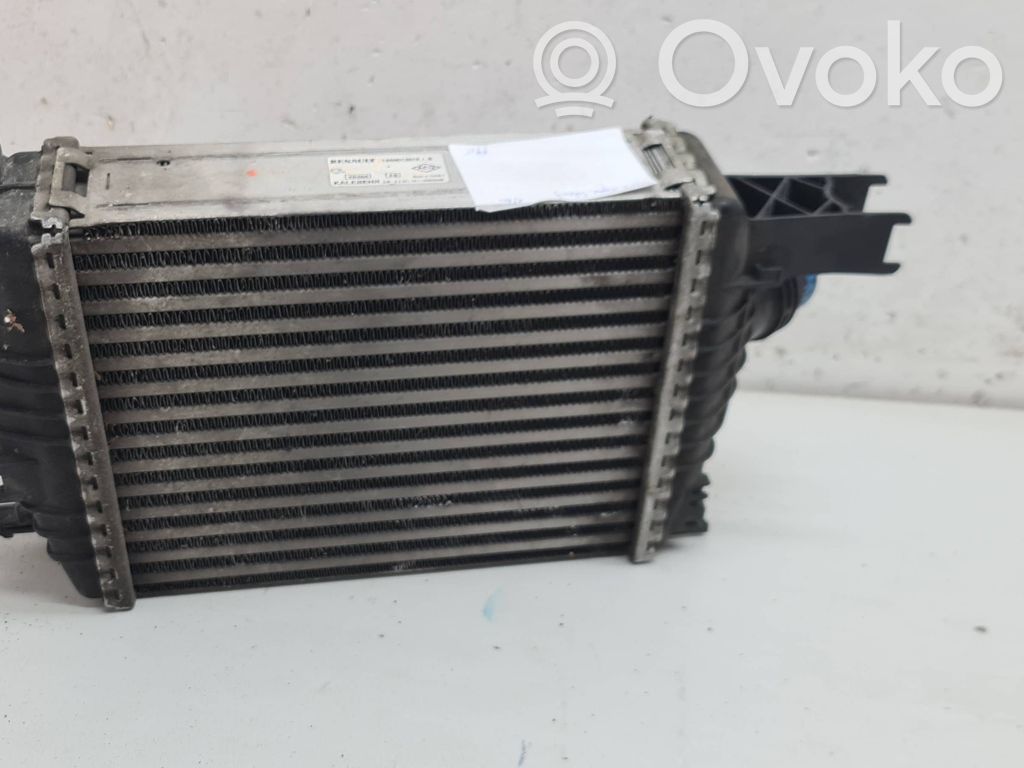 Renault Clio IV Intercooler radiator 