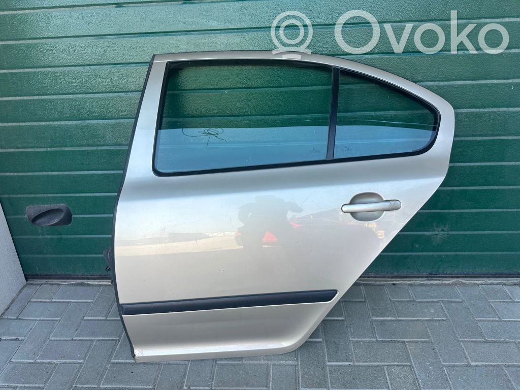 Skoda Octavia Mk2 (1Z) Drzwi tylne 
