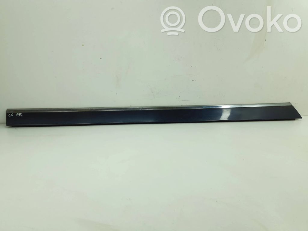 Audi A6 S6 C6 4F Etuoven lista (muoto) 