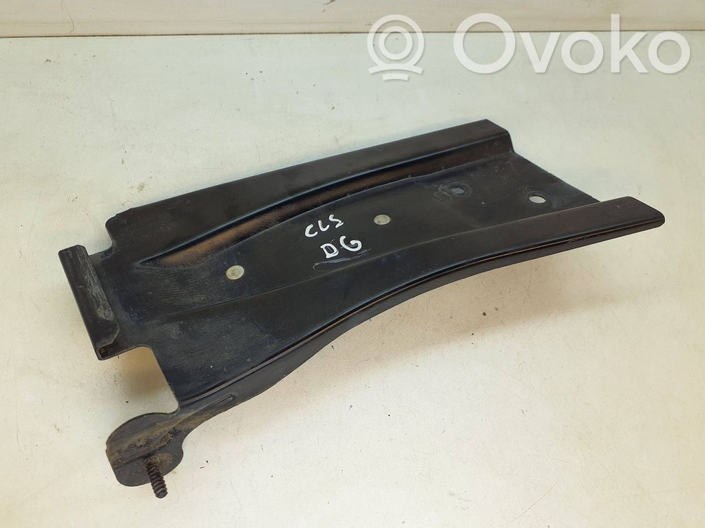 Mercedes-Benz CLS C219 Rear bumper cross member 
