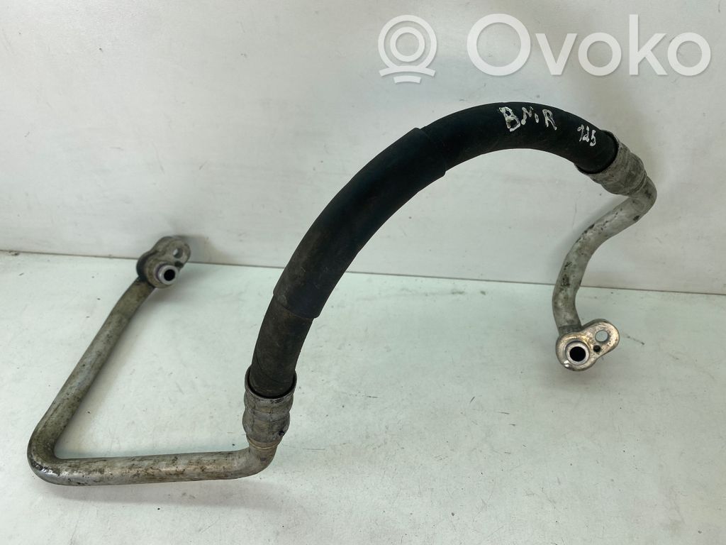 Volkswagen PASSAT B6 Air conditioning (A/C) pipe/hose 