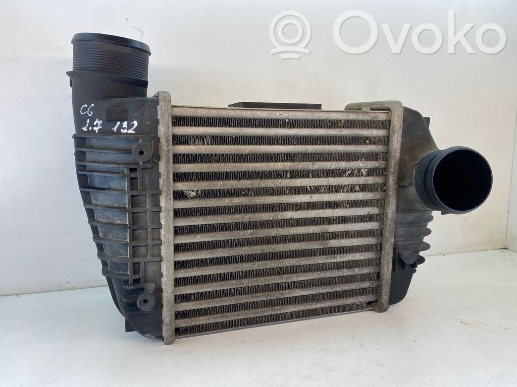 Audi A6 S6 C6 4F Interkūlerio radiatorius 