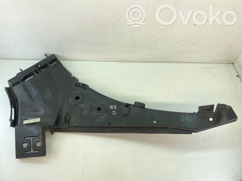 Audi Q7 4L Front bumper mounting bracket 