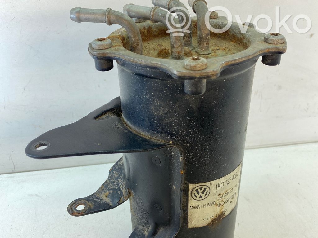 Volkswagen Golf V Fuel filter housing 