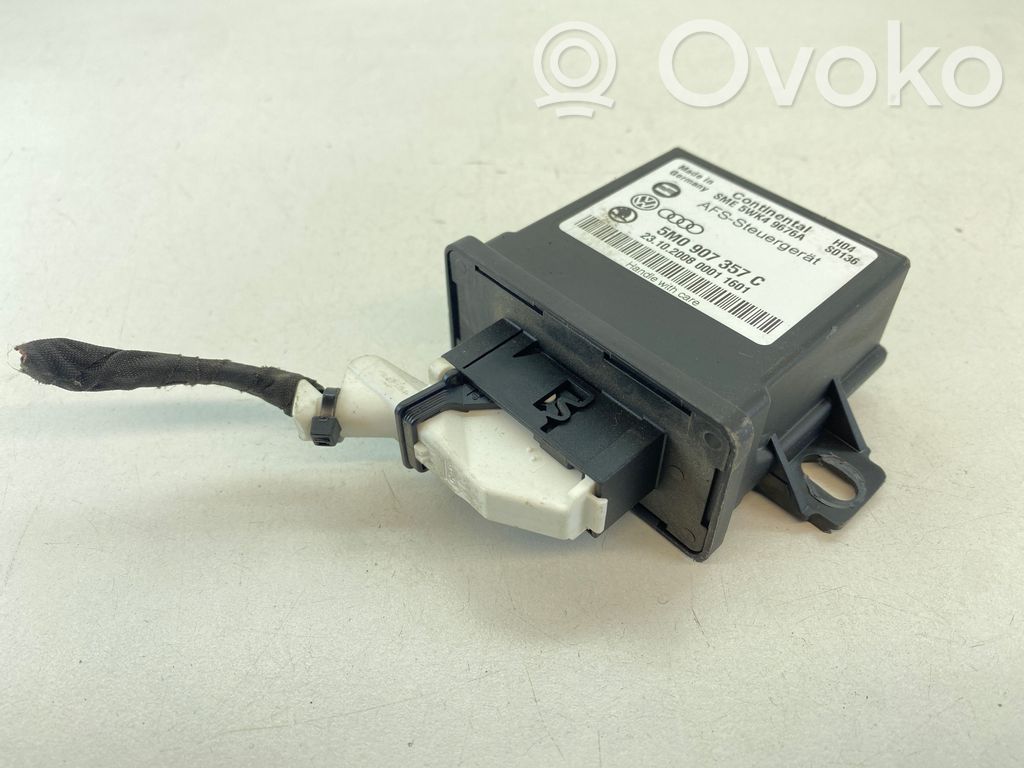 Volkswagen PASSAT B6 Module d'éclairage LCM 