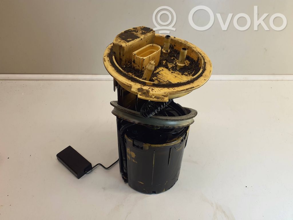 Audi A3 S3 8P Bomba interna de combustible 