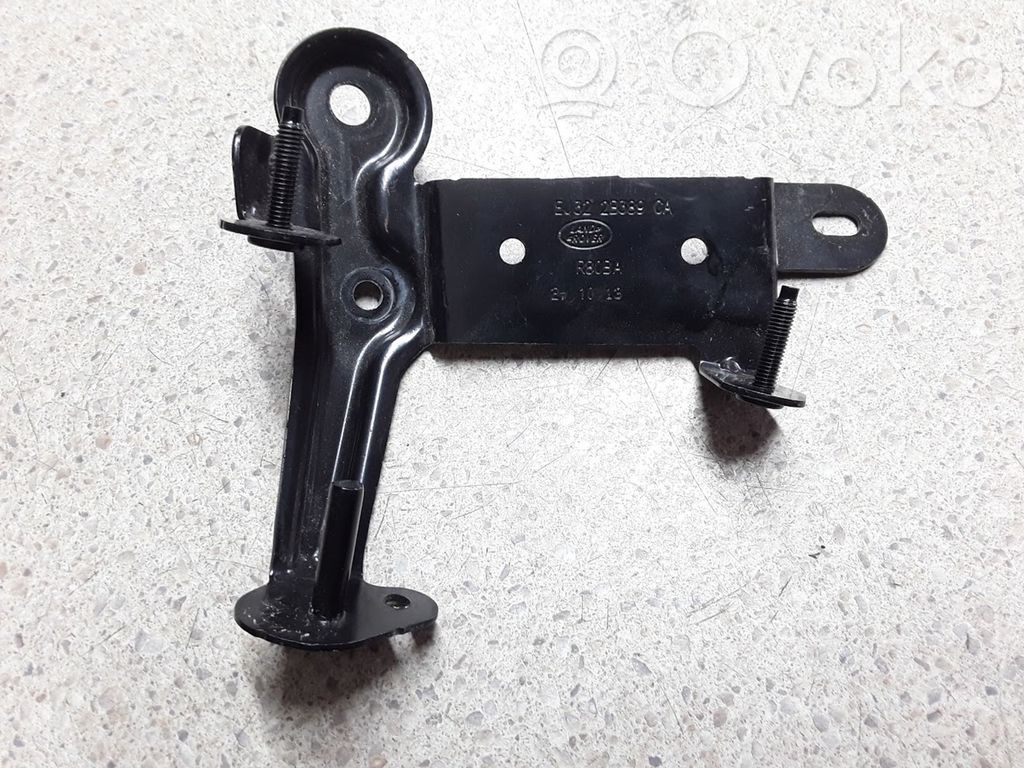 ABS-pumpun kiinnike   EJ322B389CA