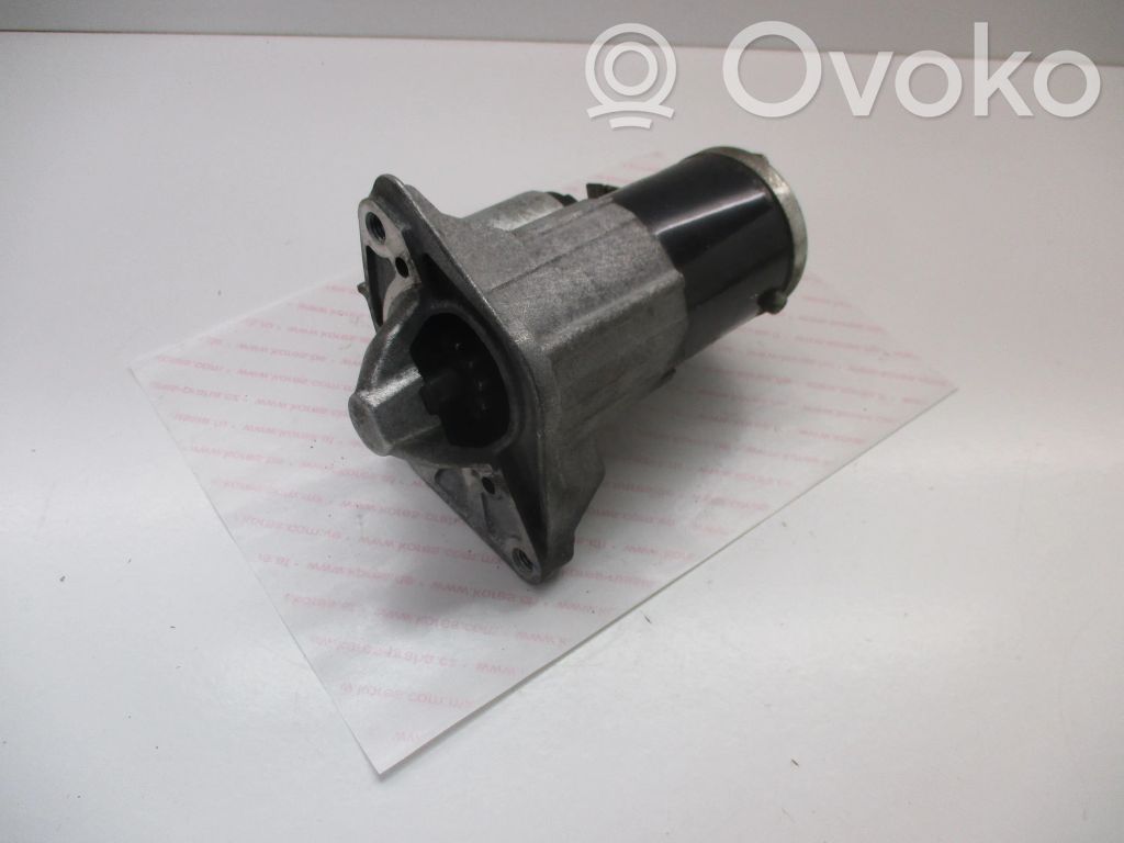 Motor de arranque   233003248R,R9M408