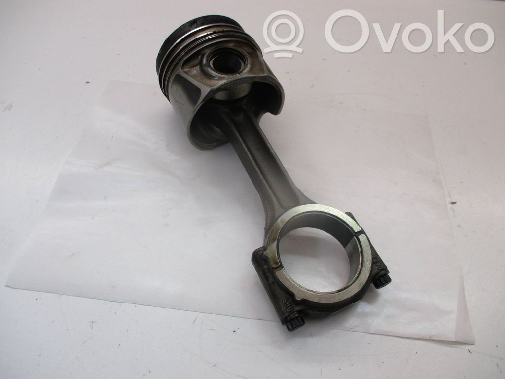 Audi A3 S3 8V Piston with connecting rod 