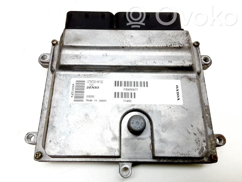 Volvo V50 Engine control unit/module 