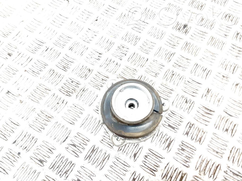 Volvo XC90 Front upper strut mount 