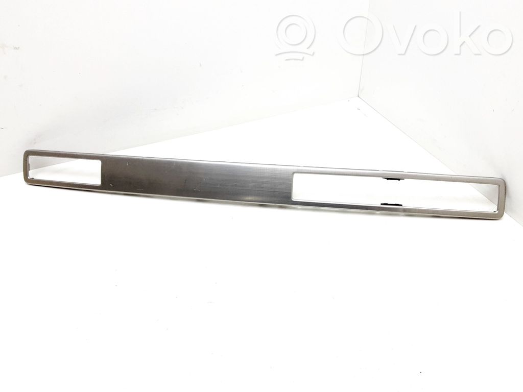 Volvo S80 Paneelin lista 