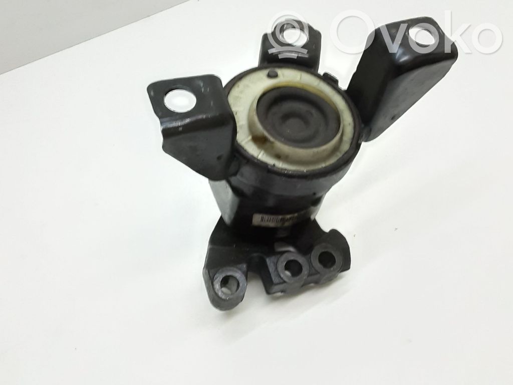 Ford Fusion II Engine mounting bracket 