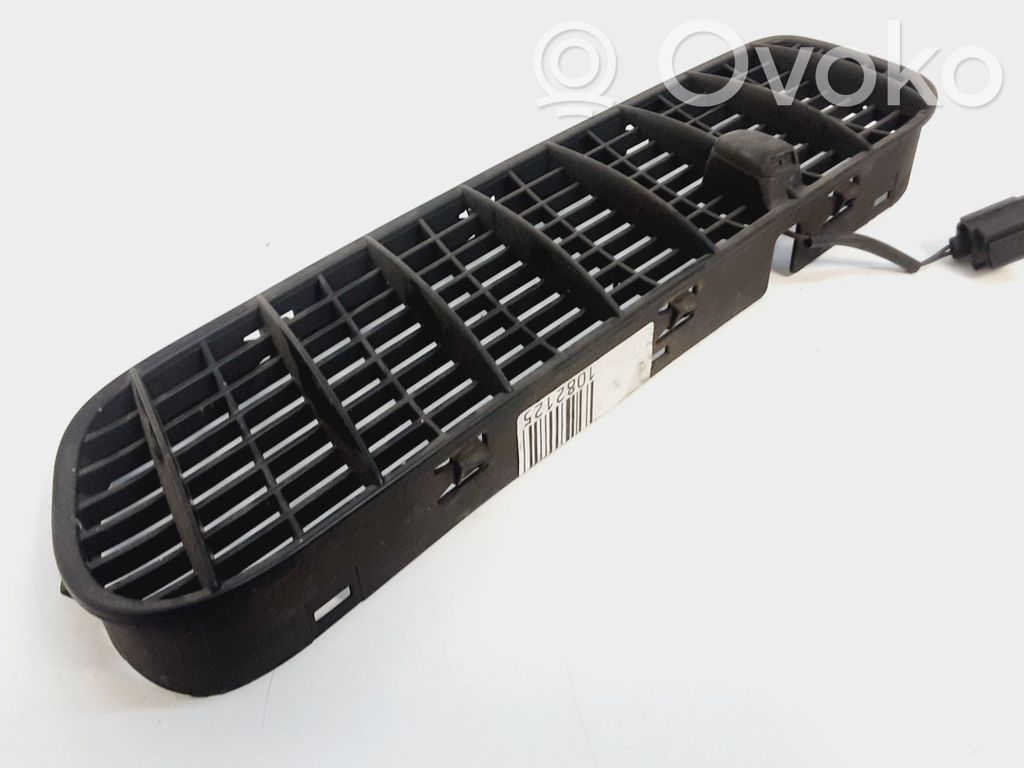 BMW X5 E53 Bonnet/hood grill 